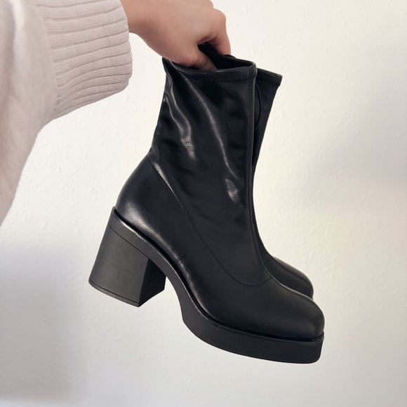 MADDEN GIRL KLAYTON HEELED BOOTIES NWOT - Picture 4 of 10